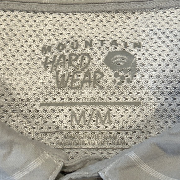 Mountain Hardware Canyon AC Shirt Mens M Grey Short Sleeve Button Hiking Outdoor - Picture 3 of 9